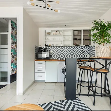 Holiday home Maisonnette Jardin Merignac (Gironde)