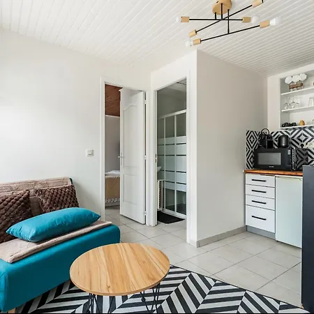 בית נופש Maisonnette Jardin *