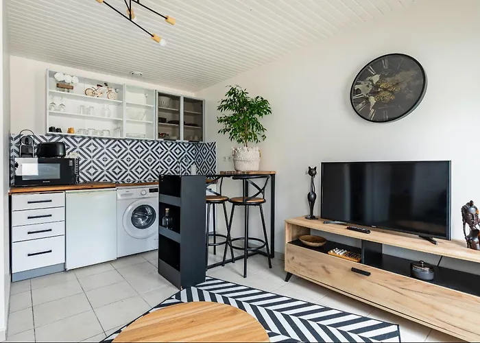 Holiday home Maisonnette Jardin