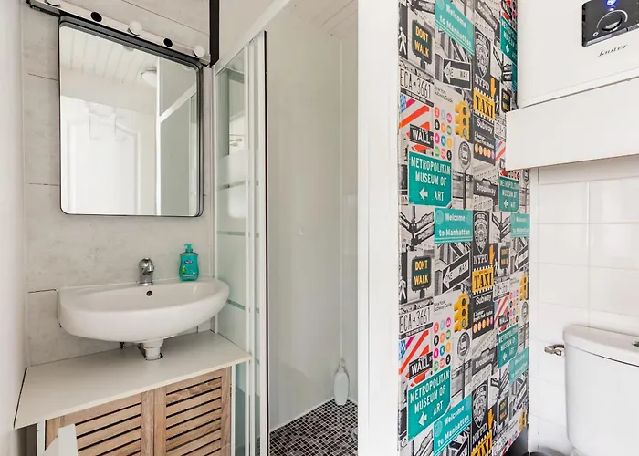 Maisonnette Jardin Hébergement de vacances Mérignac